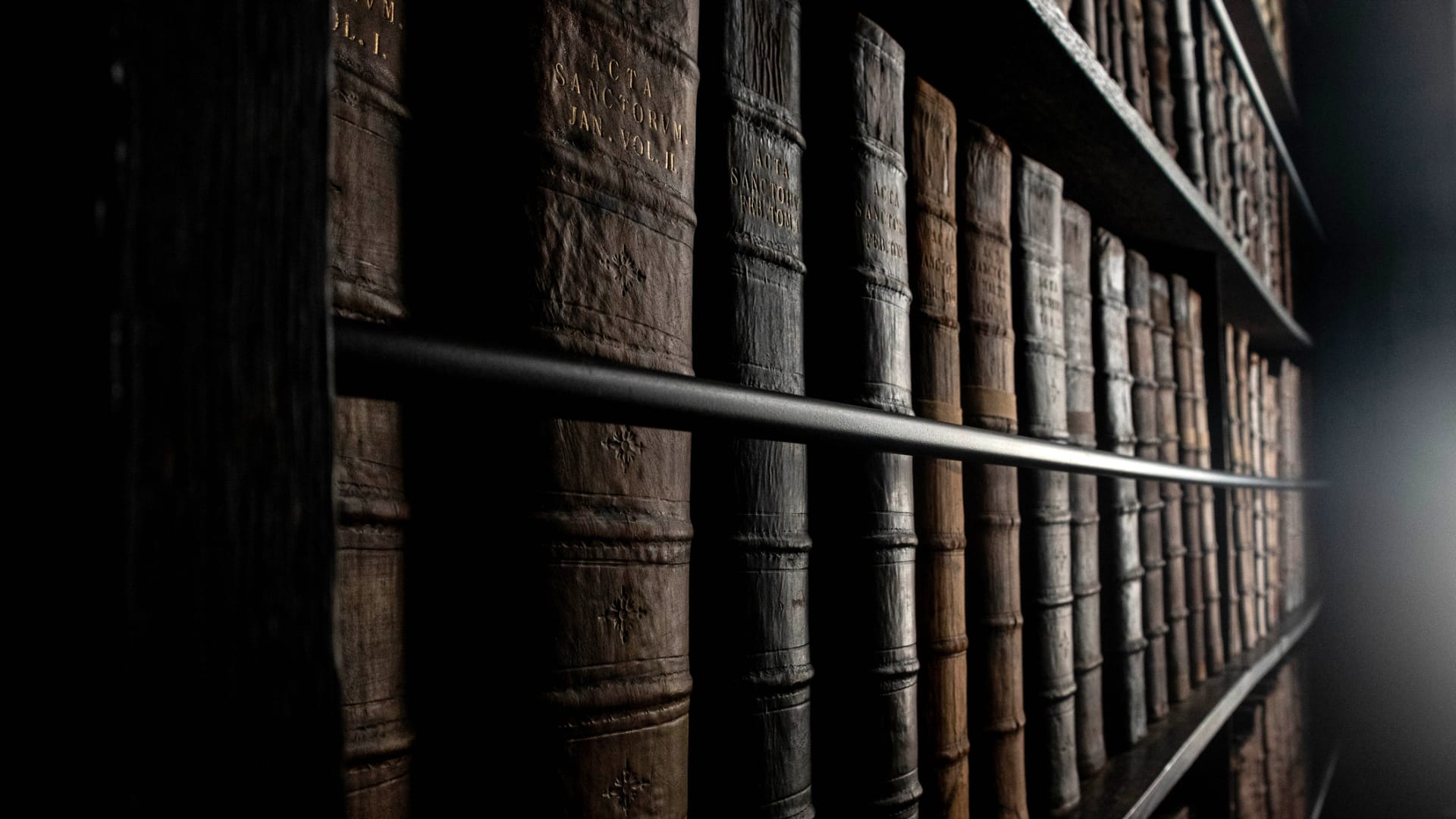 Retrieving the Christian Past While Keeping Scripture First